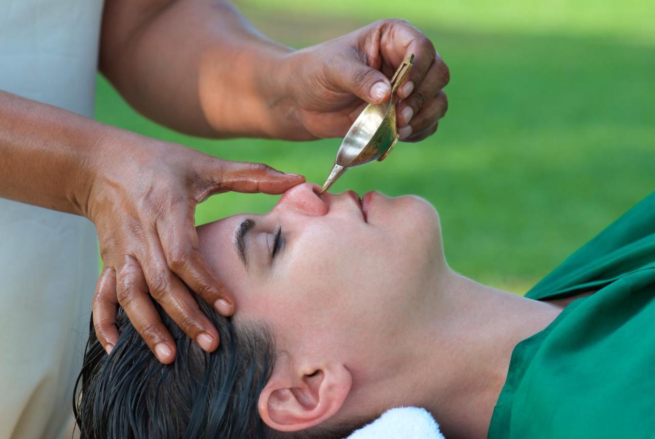 Ayursoma Ayurveda Royal Retreat Hotel Kovalam Kültér fotó